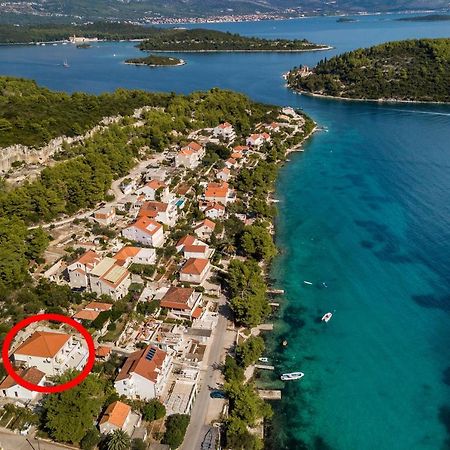 Apartments by the sea Lumbarda, Korcula - 10049 Bagian luar foto