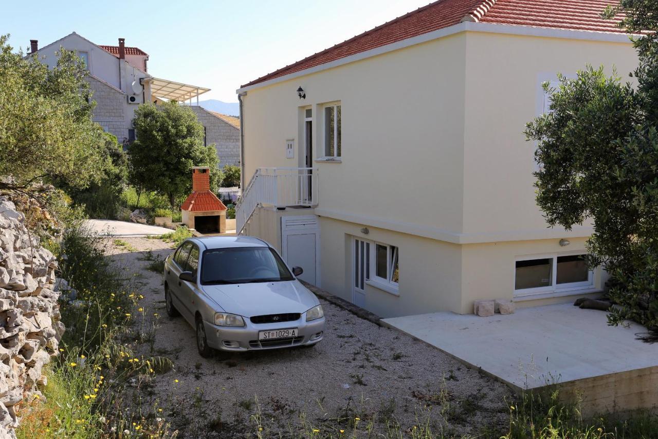 Apartments by the sea Lumbarda, Korcula - 10049 Bagian luar foto