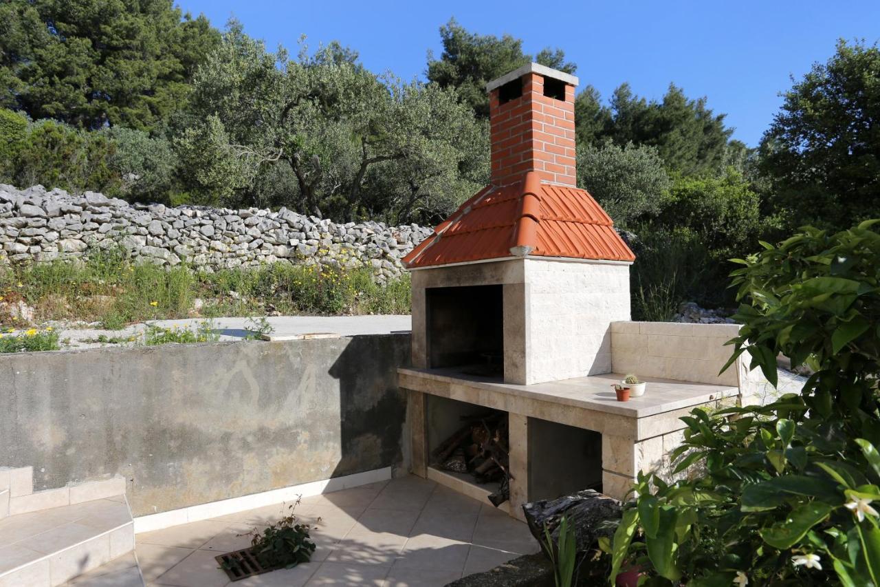 Apartments by the sea Lumbarda, Korcula - 10049 Bagian luar foto